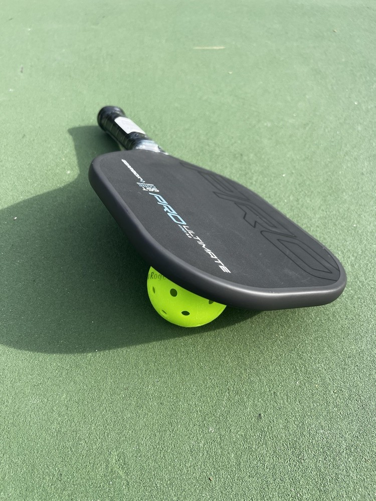 Gearbox PRO ULTIMATE Hyper 8.0 16mm Pickleball Paddle