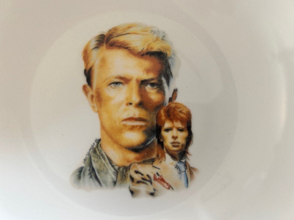 DAVID BOWIE WHITE CERAMIC 7 inch TEA/SIDE PLATE