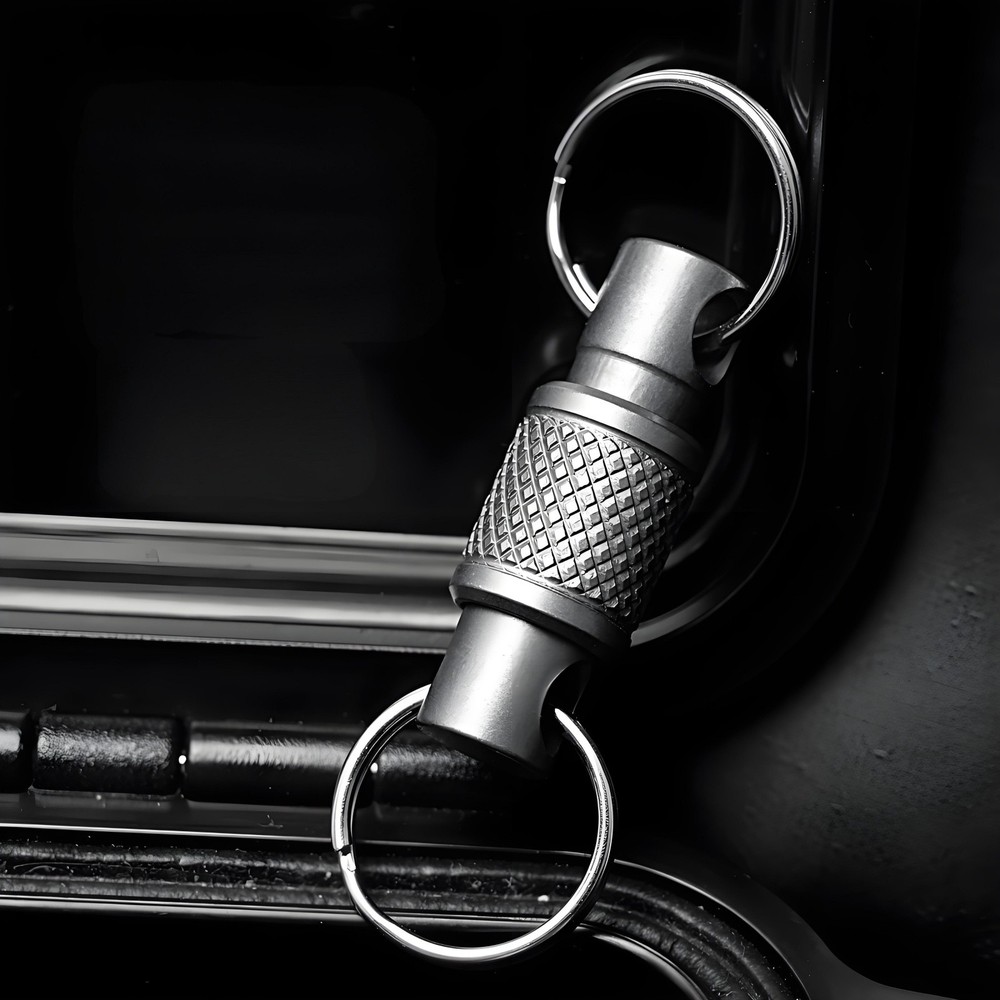 Titanium Alloy Quick Release Keychain Swivel Connector EDC Key Ring Clip