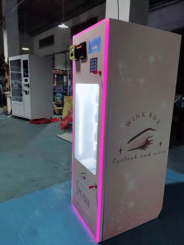 Vending Machine Eyelash Led Lights In Box Never Used