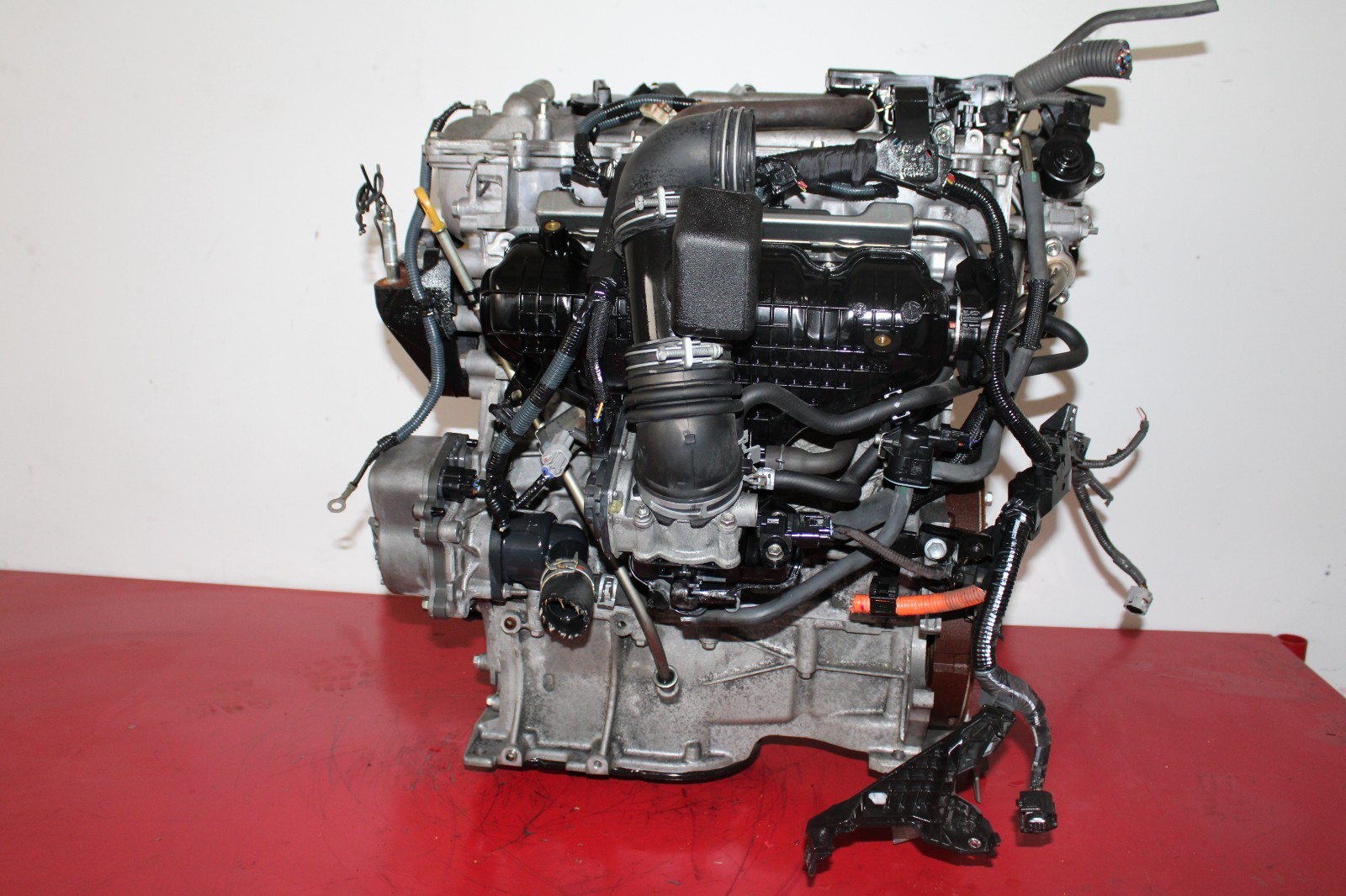 TOYOTA PRIUS ENGINE 1.8L HYBRID MOTOR JDM 2ZR-FXE 2ZR 2010-2015