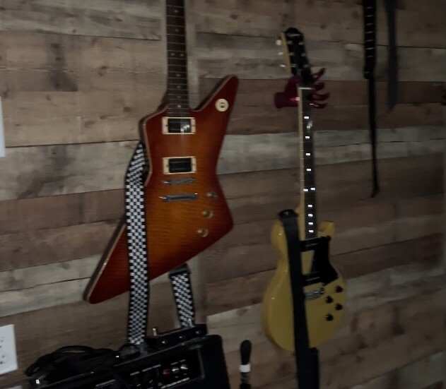 Reflective Fretboard Dots (20) Per Pack