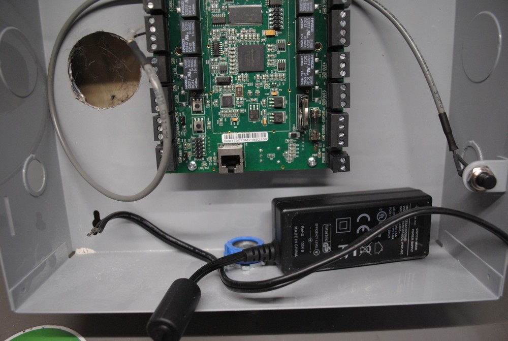 SIELOX BADGE ACCESS CONTROL BOARD MODULE 2 READER DOOR AC-1700