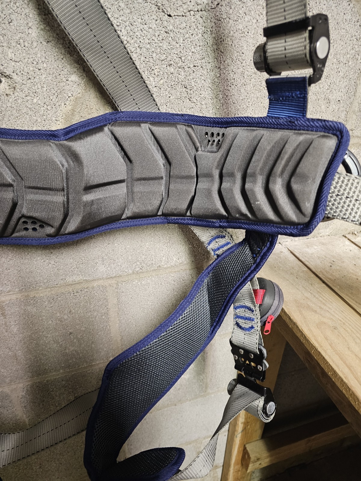 3M DBI-SALA EXOFIT STRATA XL FULL BODY HARNESS FALL PROTECTION XL BELT 1112538