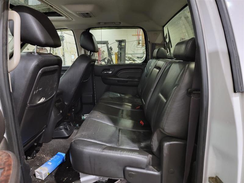 Used Telematics Interface Module fits: 2011 Gmc Sierra denali 2500 Communication