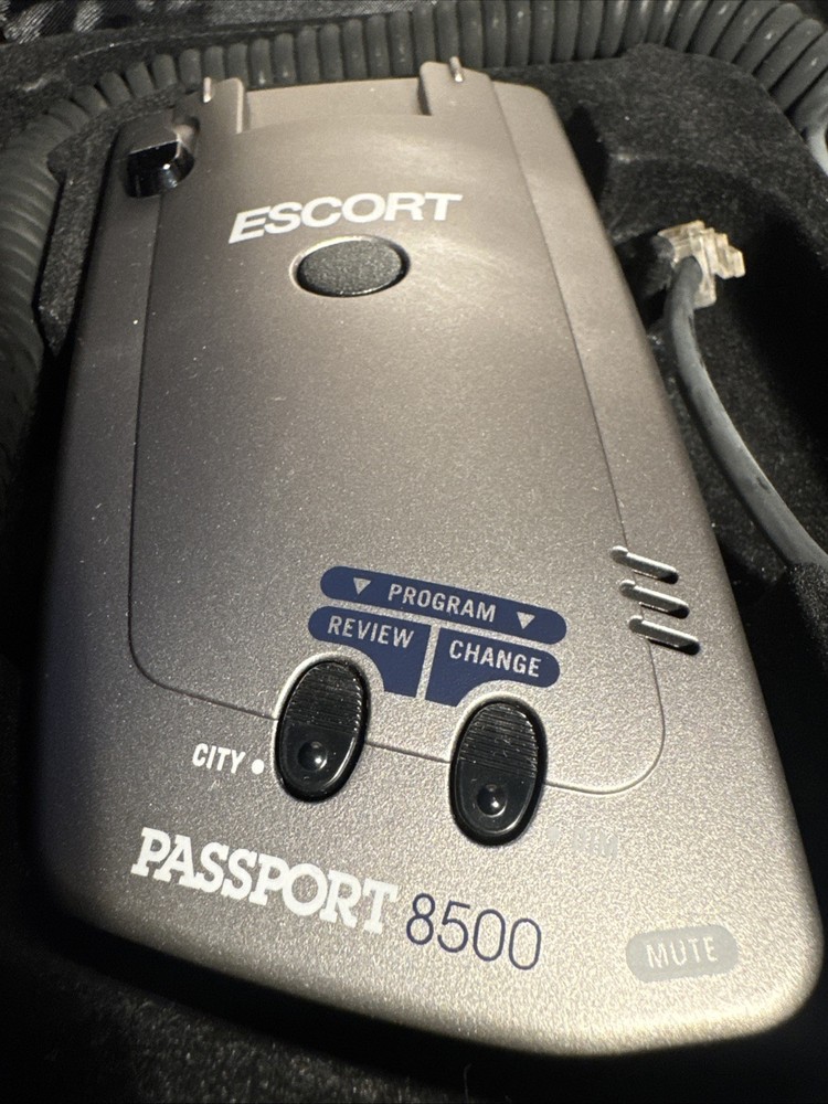 Escort Passport 8500 Super Charged Performance Radar Detector