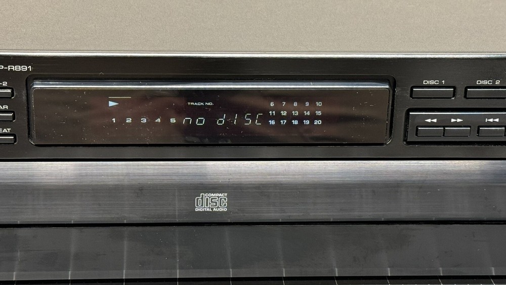 Kenwood DP-R891 Multiple Compact Disc Player Doesn’t Eject So Can’t Be Tested 🔥