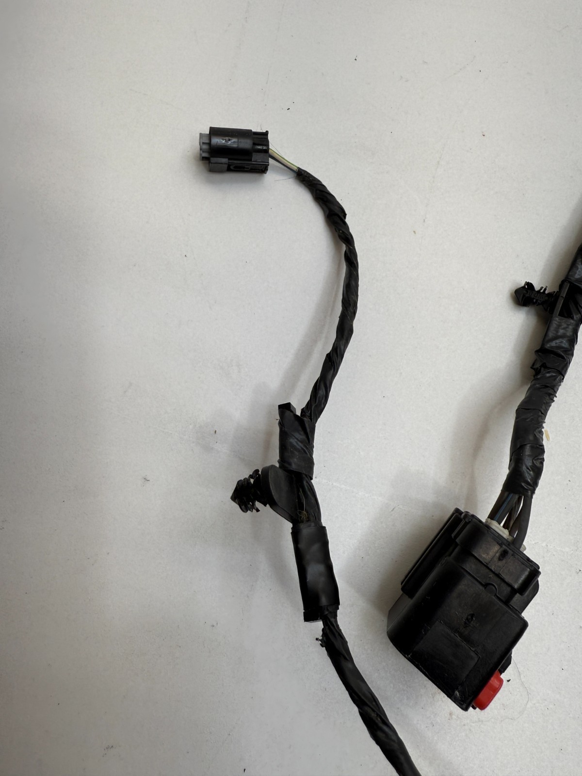 68211876AA OEM MOPAR 13-20 Grand Caravan Sliding Door Right Wire Track TESTED