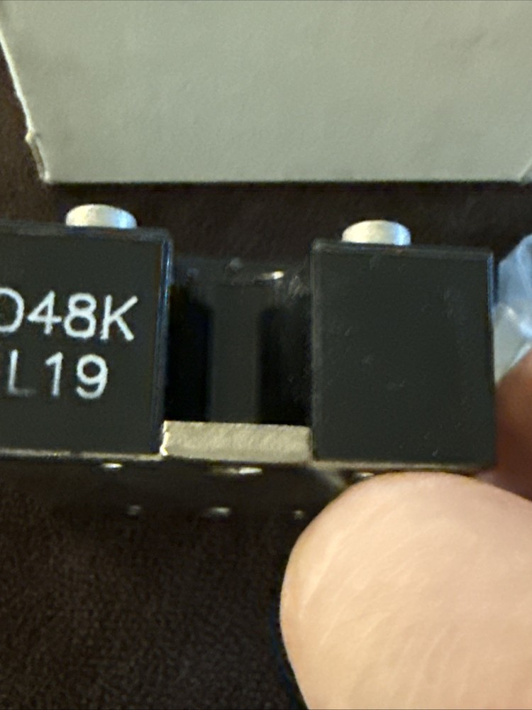 Crydom D4808 Solid State Relay 3-32V Input 480V 8A Output