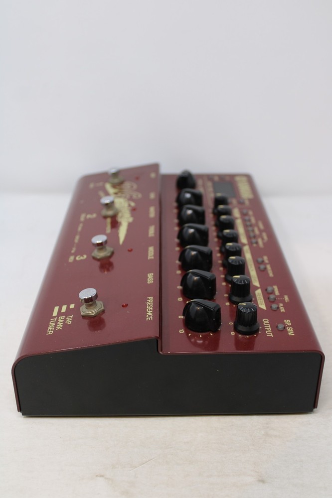 Yamaha DG-Stomp guitar pre-amplifier with multi-effects