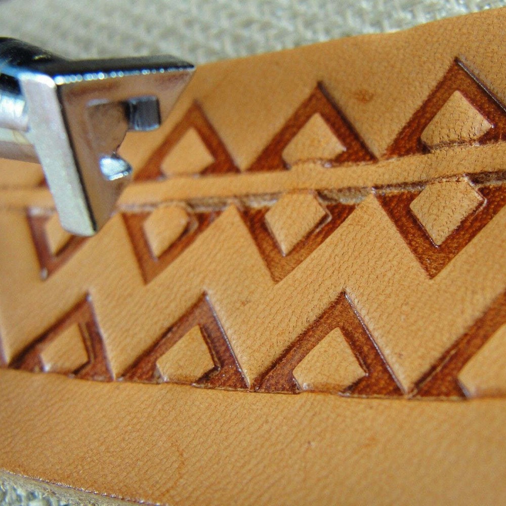 Craft Japan - #E292 Geometric Border Stamp (Leather Stamping Tool)