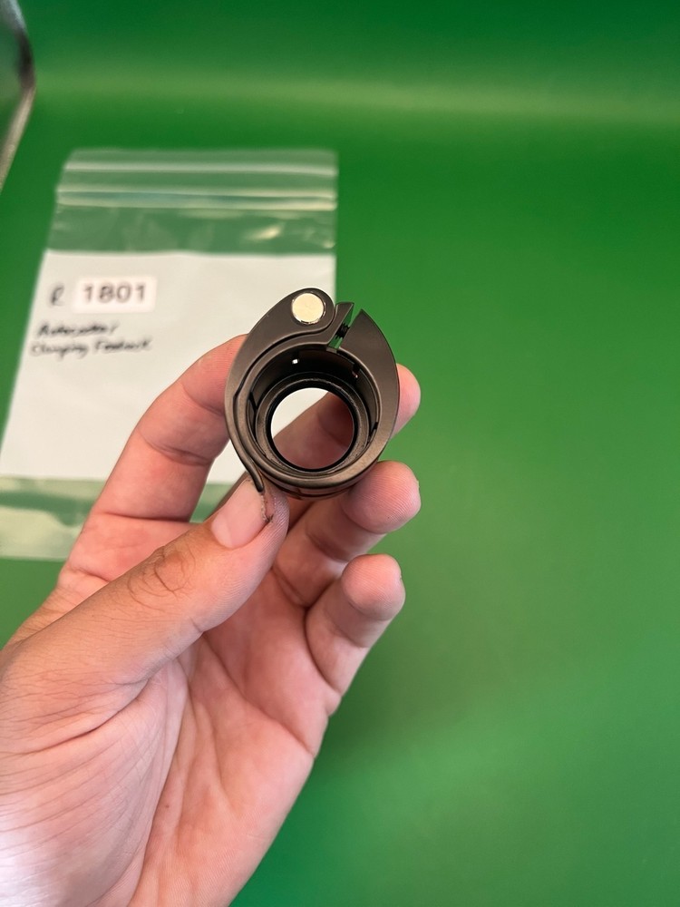 Autococker Clamping Feedneck