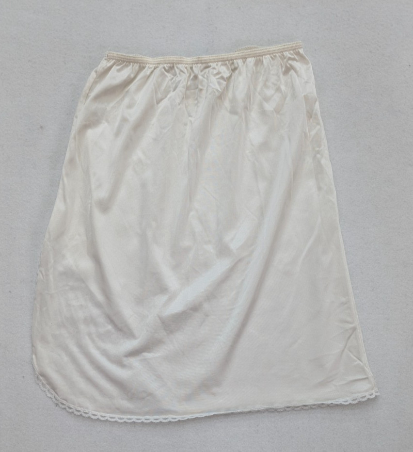 Vintage Women's Slip Skirt Ashley Taylor Size M White Half Lace Trim