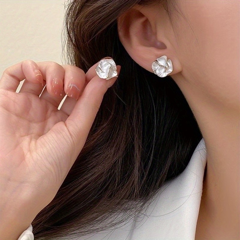 Women's Elegant Drip Glaze Camellia Ear Studs Simple Flower Earrings Alloy