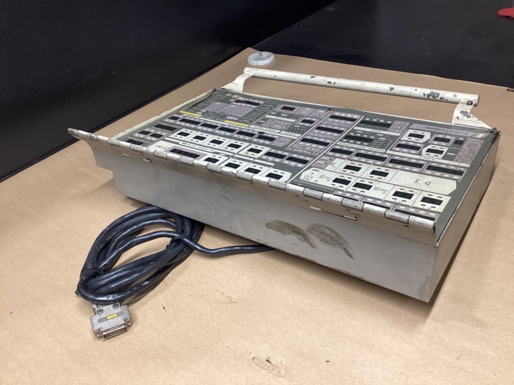 TOSHIBA V1P2A Operator Control Panel Injectvisor SI S1MMI(E) #100B87PR3
