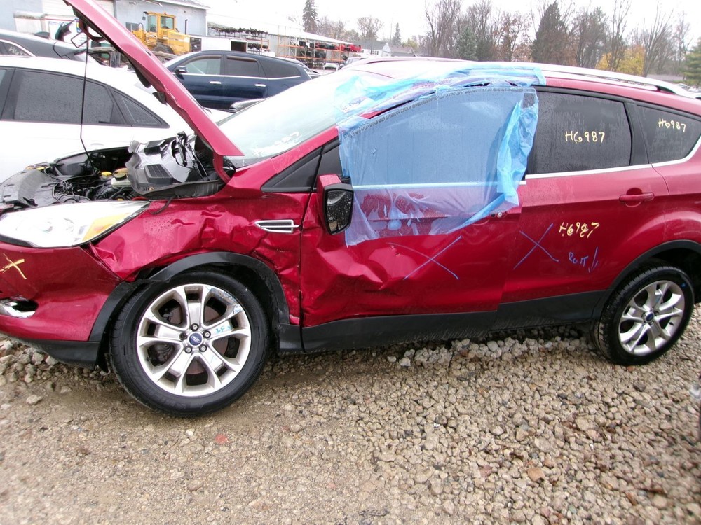 Used Transfer Case Assembly fits: 2014 Ford Escape Grade B