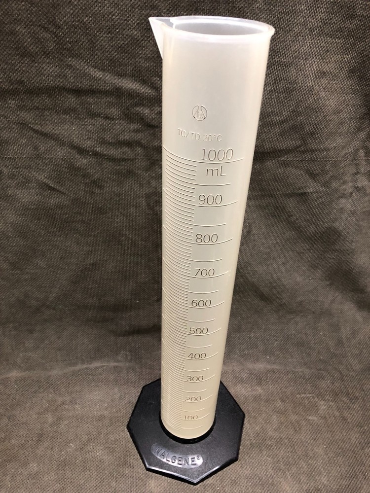 Nalgene 1000mL Polypropylene Graduated Measuring Cylinder