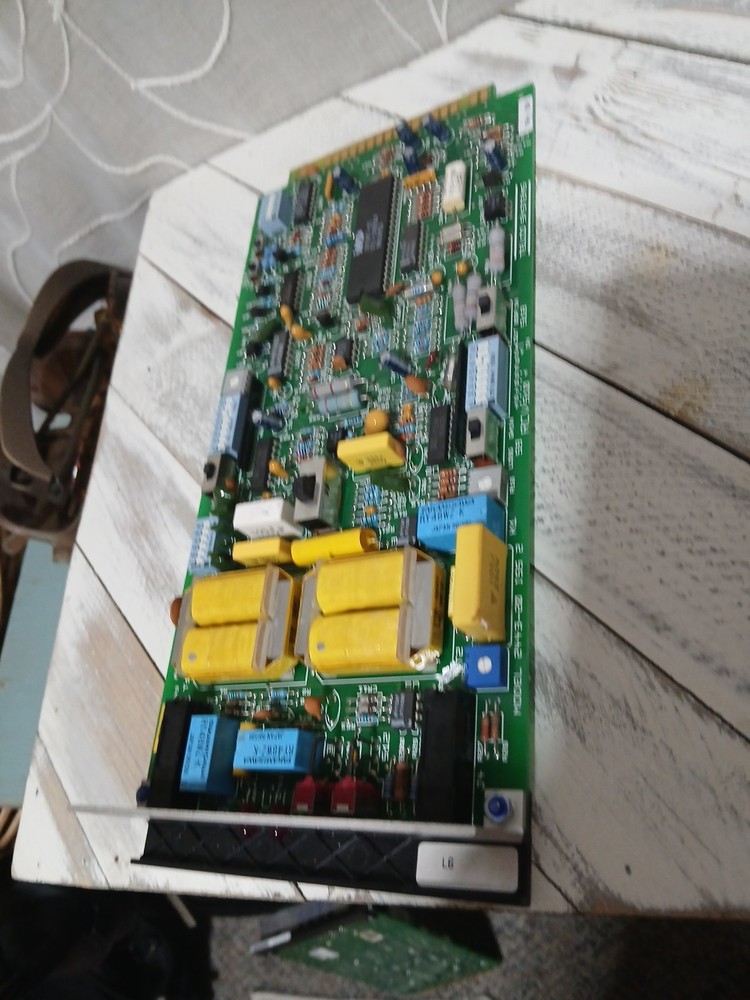 2443-20 ISS 2 2W FXS telco systems