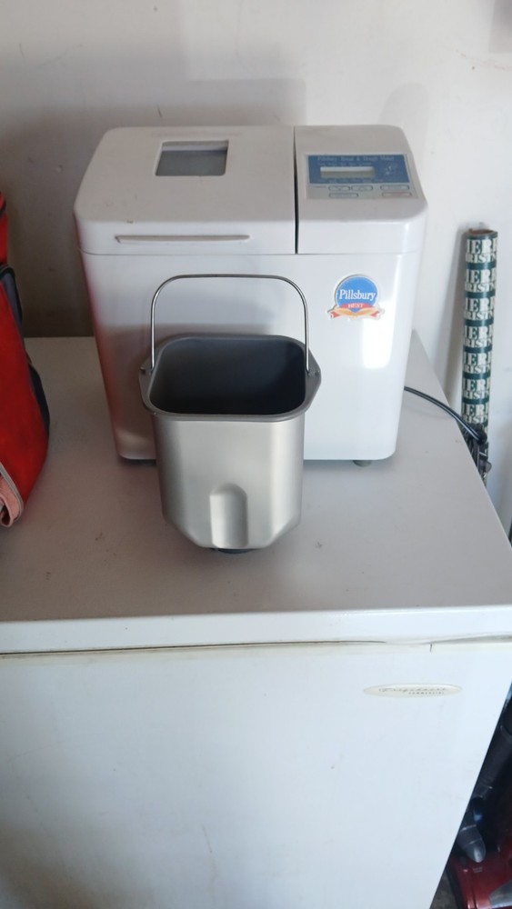 Pillsbury Automatic Bread & Dough Maker - Model No 1021 USED