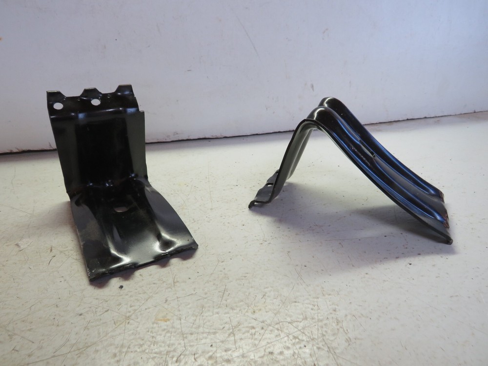 02 CHEVY SILVERADO GMC SIERRA JACK CHOCKS