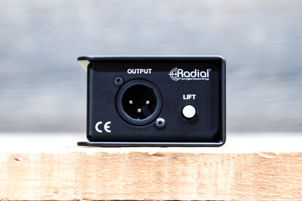 Radial Engineering Highline Passive Line Isolator Compact & Pedalboard Friendly