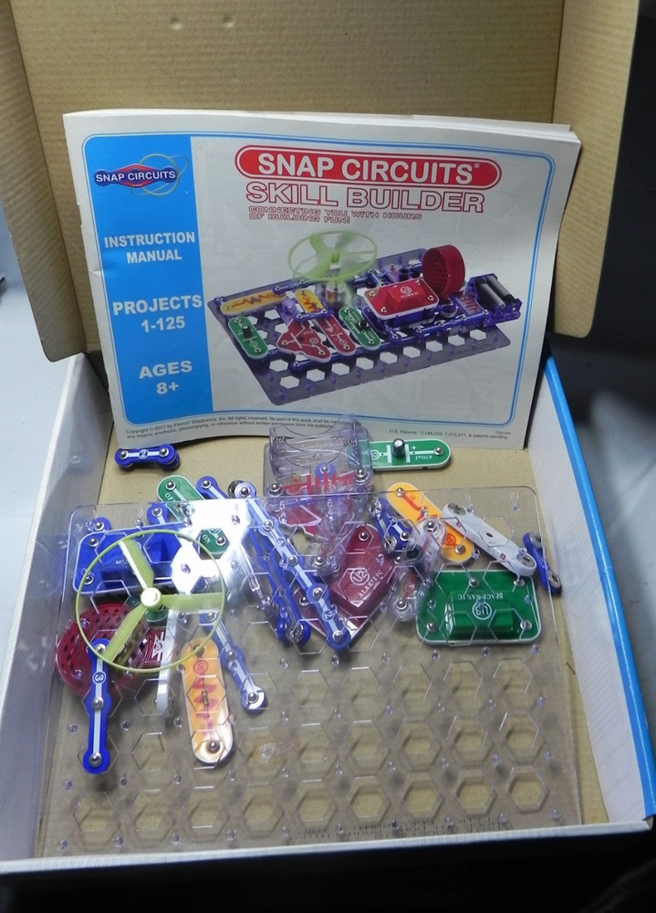 ELENCO Snap Electronic Circuits Jr. Learning Games 2 97% complete sets used