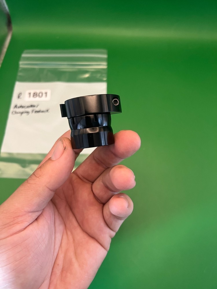 Autococker Clamping Feedneck