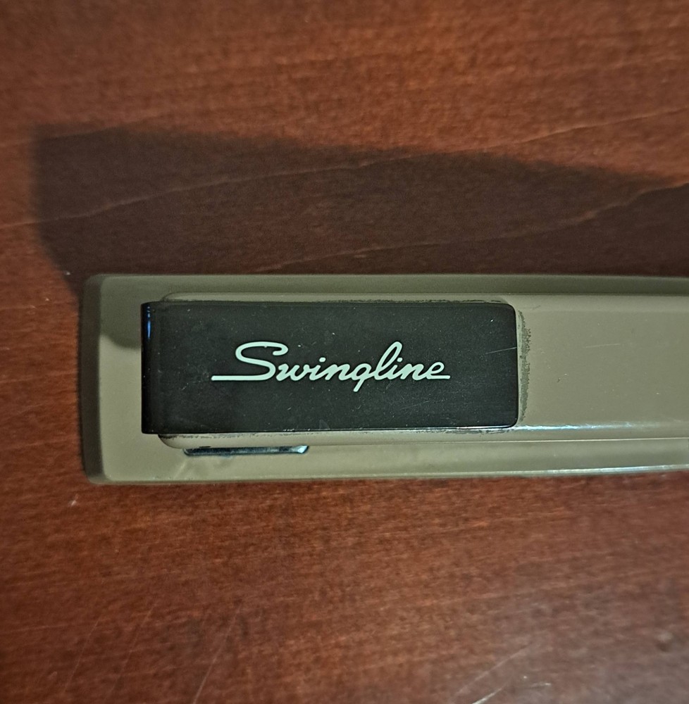 Swingline Manual 8" Stapler