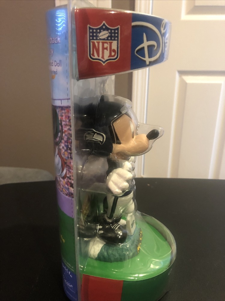 Quarterback Mickey Bubblehead
