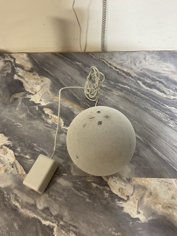 Amazon Echo 4th Gen Bluetooth Smart Speaker L4S3RE