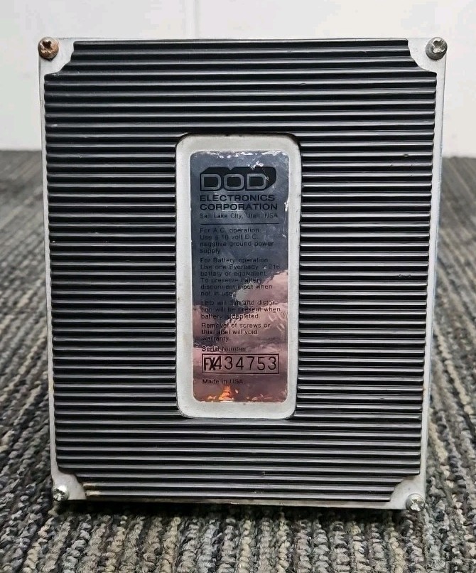 DigiTech PDS 1002 Two Second Digital Delay Effect Pedal