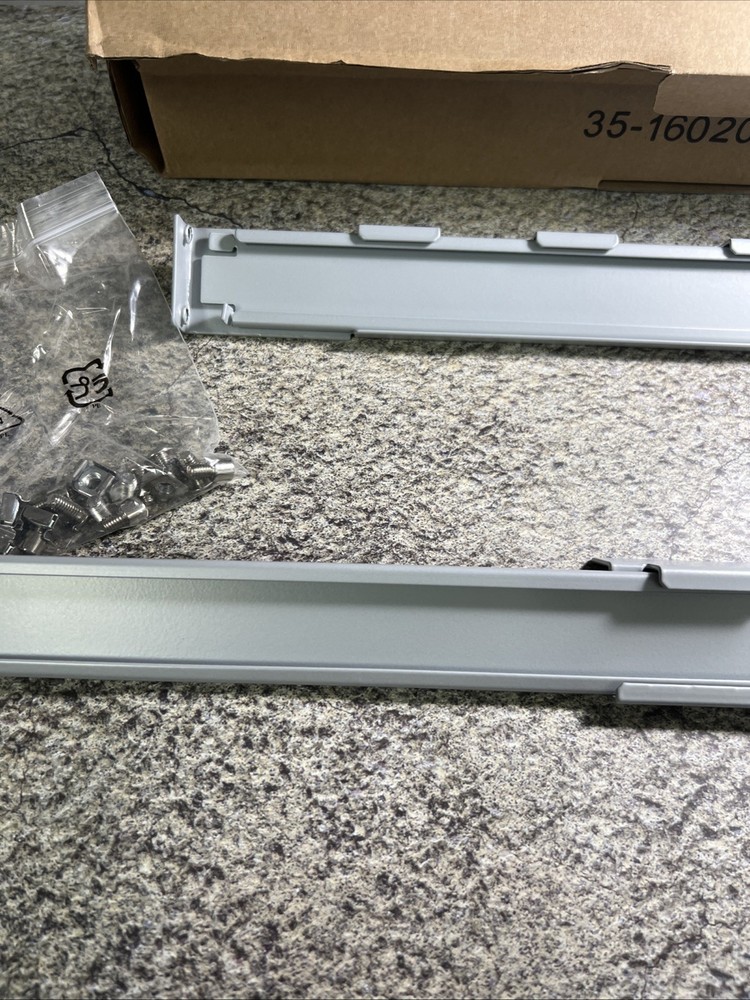 Rail Slide Kit 183/4”-31”