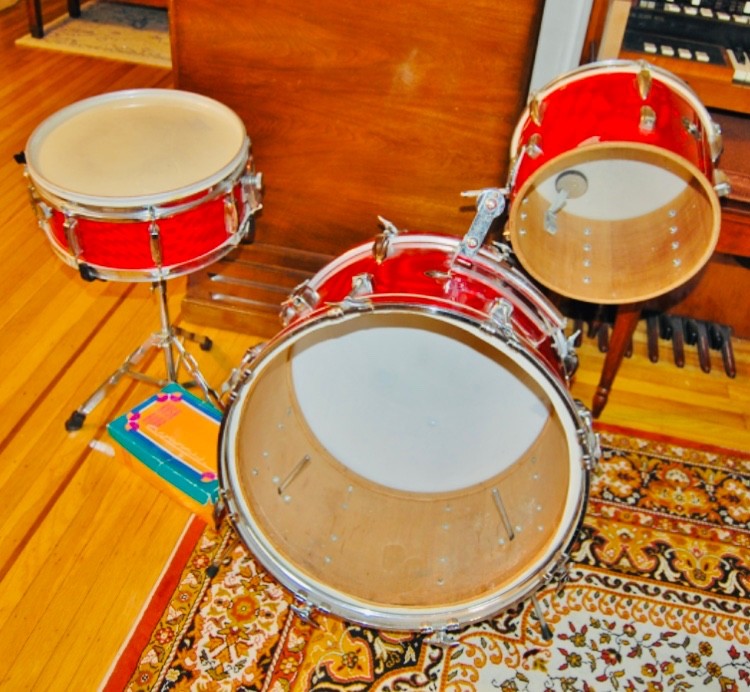 Vintage Drum Kit