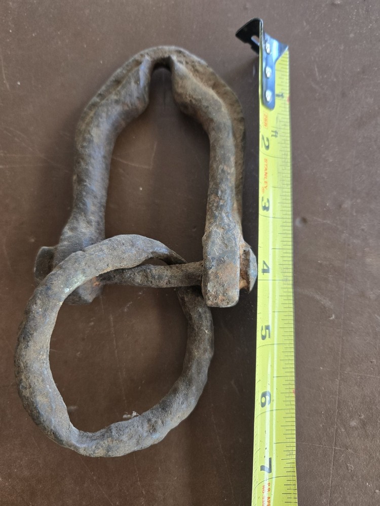 Primitive Cast Iron Heavy Duty Clevis Farming