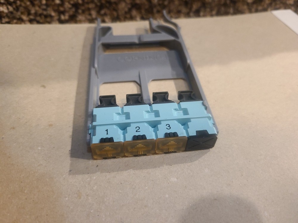 Corning EDGE8-CP24-V3 MTP Panel, Aqua Adapters