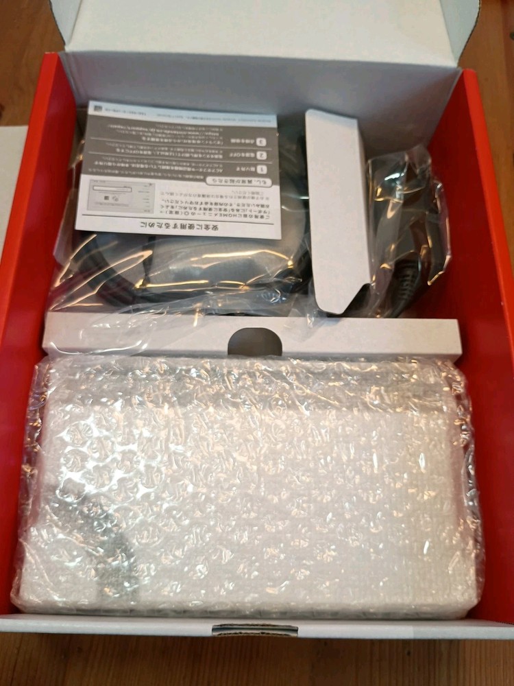 Nintendo Switch OLED Model HEG-001 Handheld Console - 64GB - White