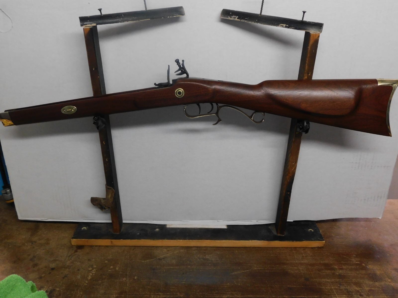 Thompson Center Hawken Flintlock Stock 15/16" 99% (Beautiful)