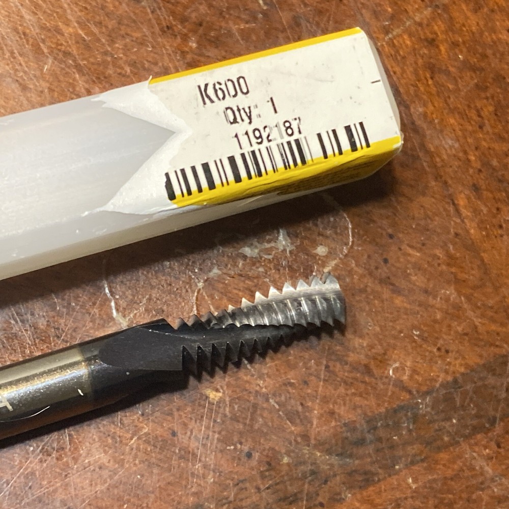 Lightly Used Solid Carbide Thread Mill 5/16-18 .240Dia USA (D6)