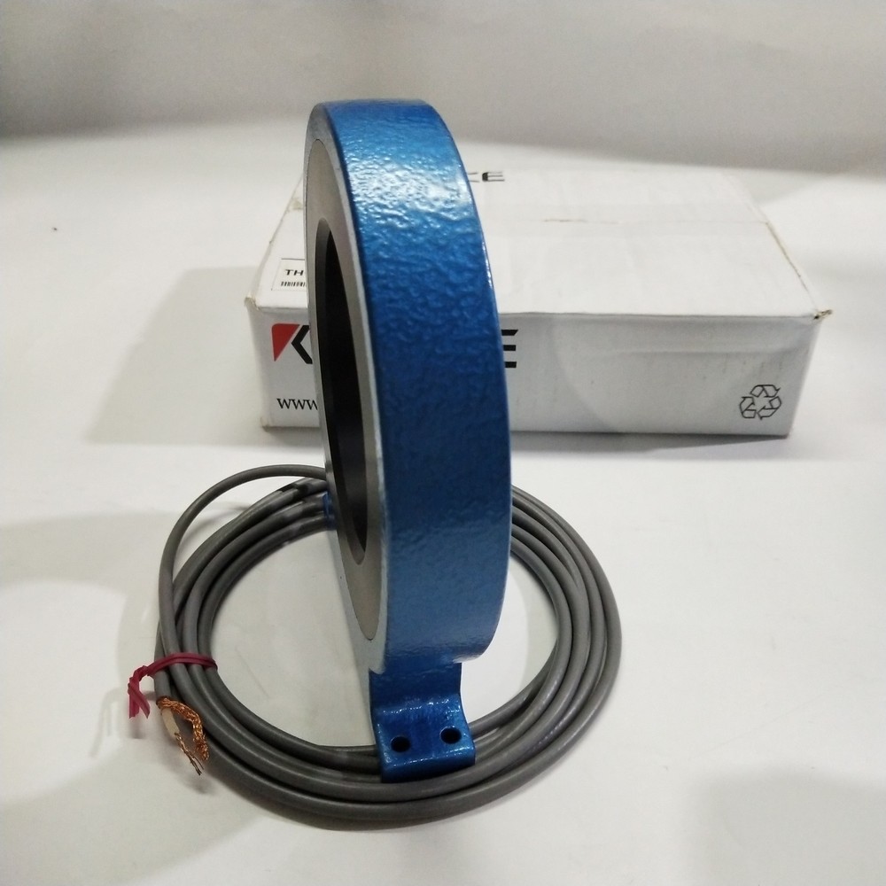 1pcs New Keyence TH-110 Sensor TH110