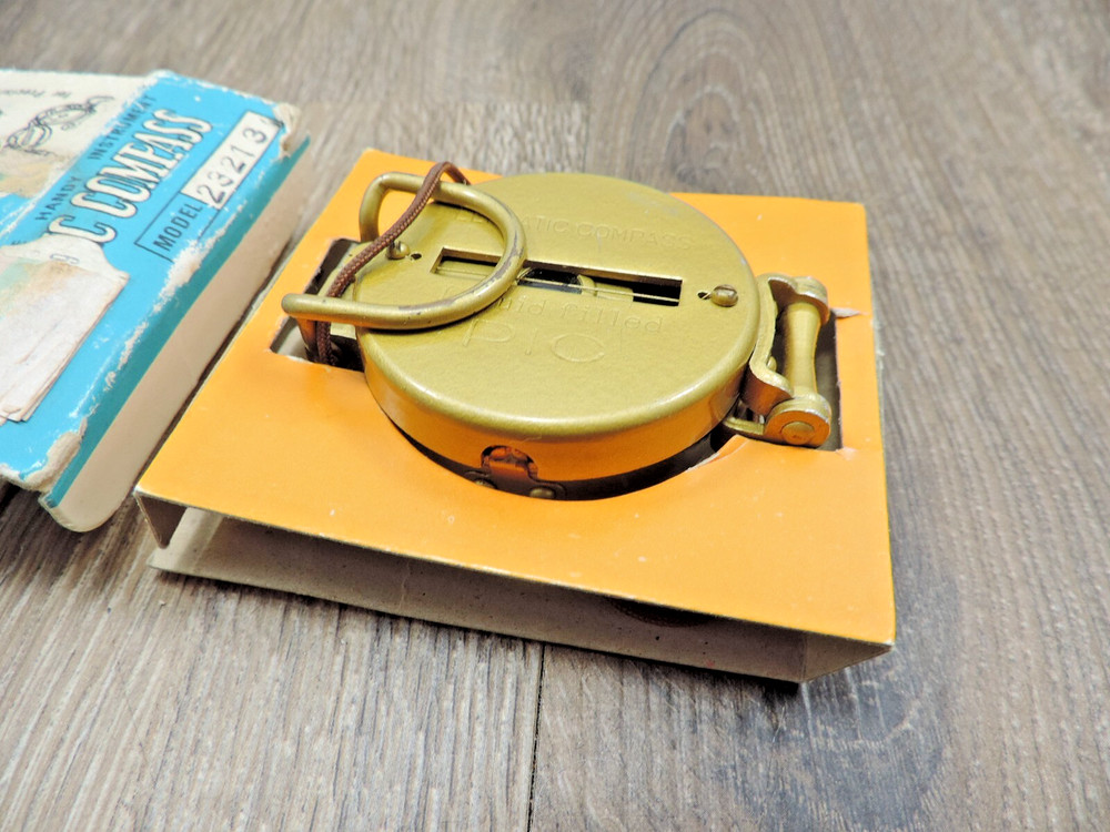 Lensatic Compass Liquid Filled PIC Model 23213