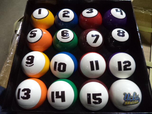 UCLA Bruins Billiard Ball Set