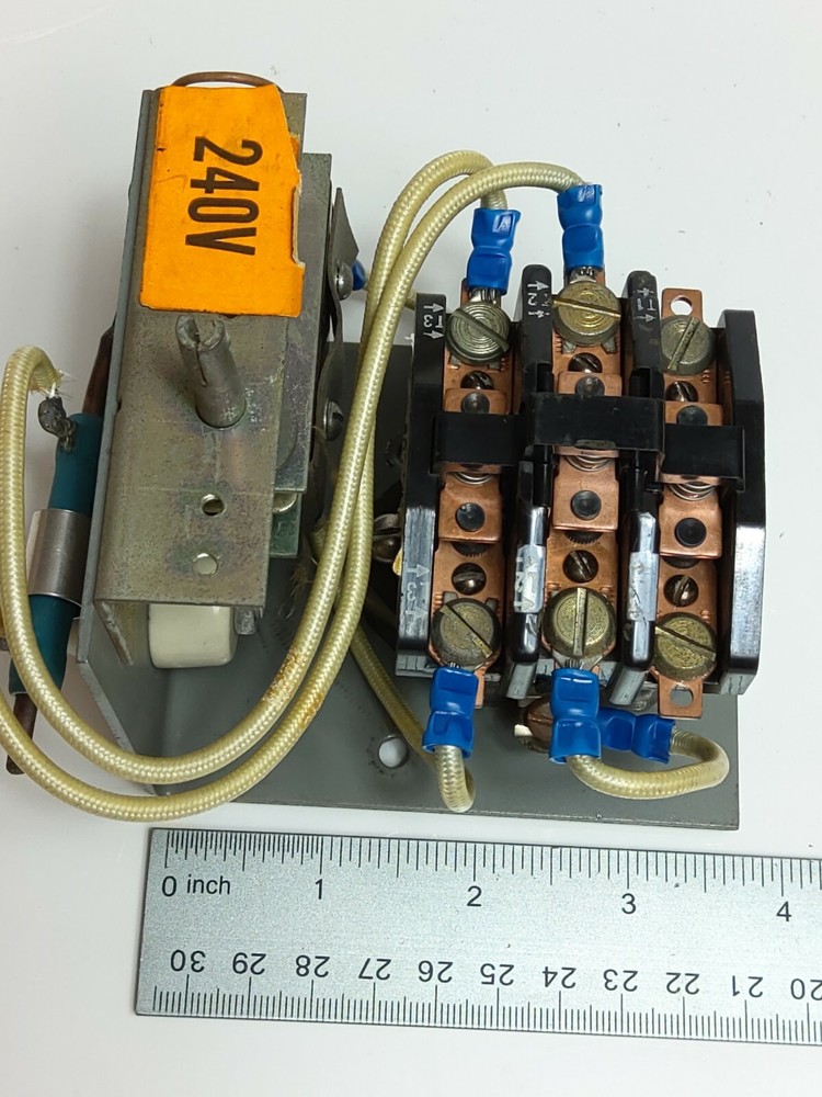 FURNAS 41NA30BG CONTACTOR ASSEMBLY (NOS)