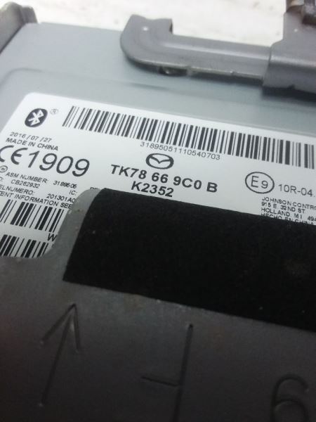 Radio Receiver AM FM CD Bluetooth 2016-2018 Mazda TK78669C0B