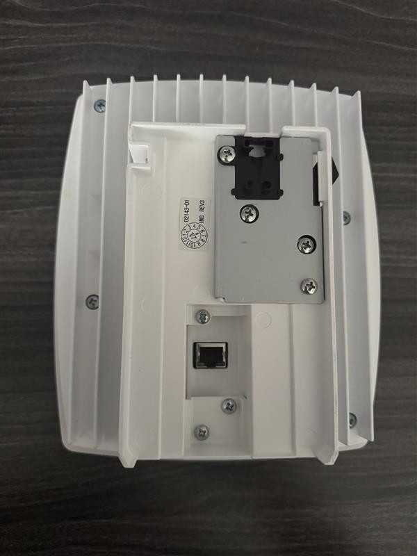 Spider Cloud Wireless SCRN-310-0413-2XL Radio Node