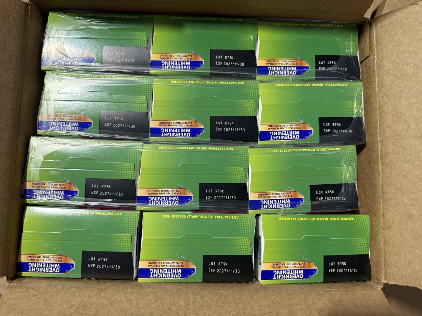 12-pack Polident Overnight Whitening Antibacterial Dental Appliance Cleanser 60