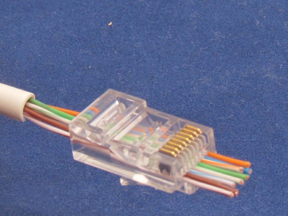 50 Pcs RJ45 CAT5e Network Cable Modular Plug 8P8C Connector End Pass Through 8-8