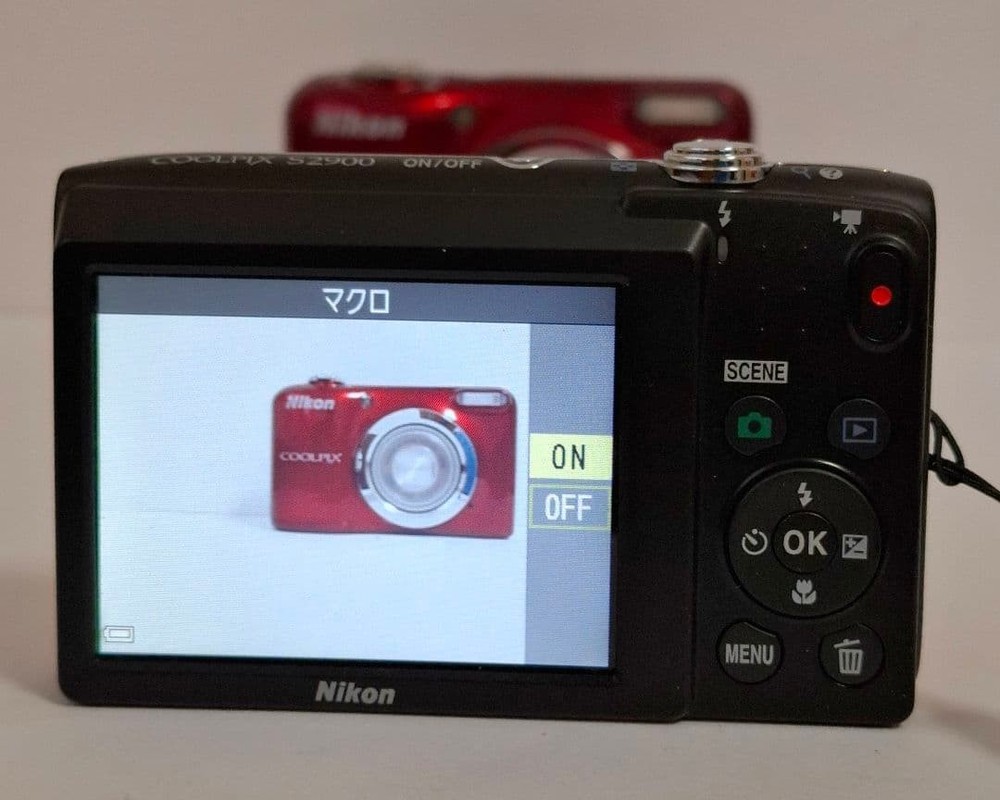 Nikon COOLPIX S2900 Digital Camera Red 20MP Compact Excellent Condition