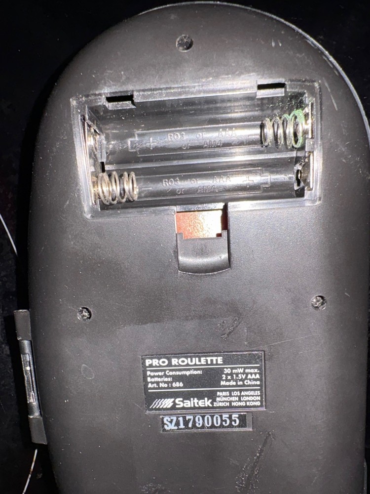 Saitek Handheld Pro Roulette Electronic Casino Game Battery Operate Tested