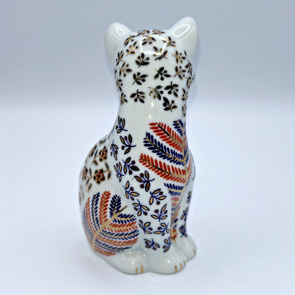 VTG Japanese Imari Neko Floral Hand Painted Porcelain Cat Figurine Decor EUC