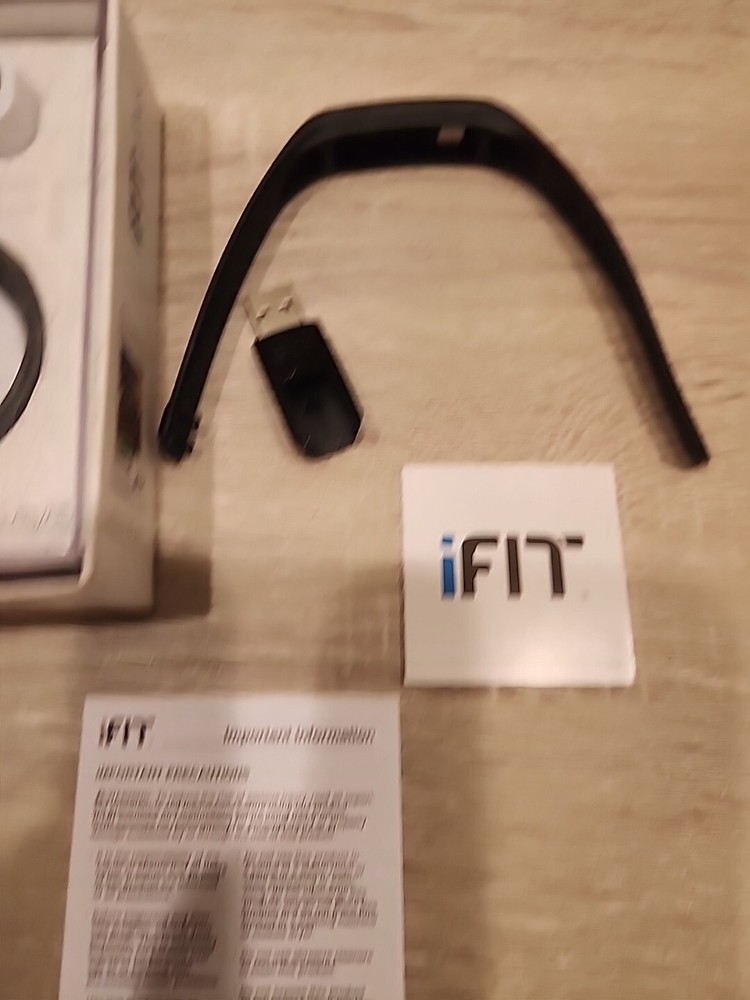 iFIT Link Wireless Activity Fitness Tracker Black for iPhone and Android